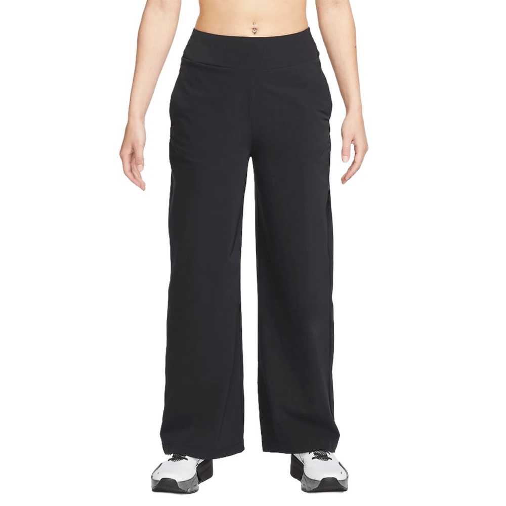 Nike Dri-FIT Bliss Wide-Leg Training Pants